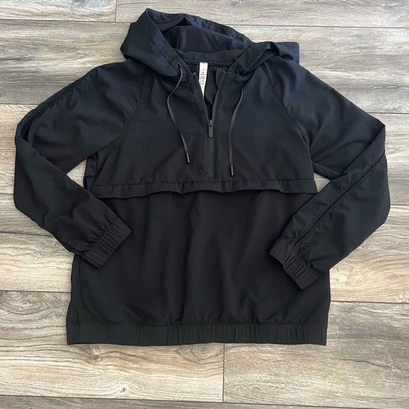 lululemon pullover quarter zip windbreaker ! - Picture 1 of 5